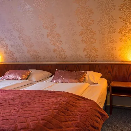 Waldhotel Otel Kelkheim