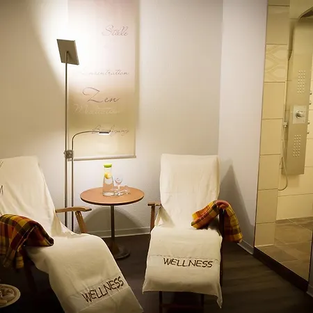 Waldhotel Hotel 3*